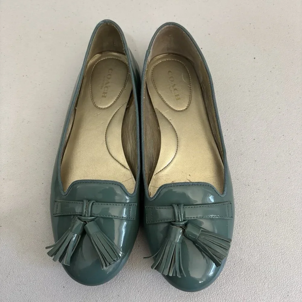 Coach Teal Green Patent Leather Loafers Women 6 US
